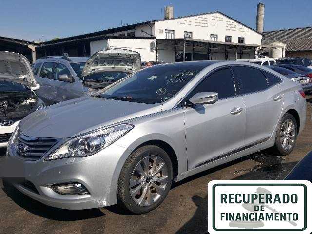 AZERA 3.0 V6 2012